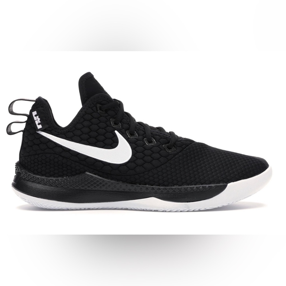 LeBron Witness 3 Mens 8.5